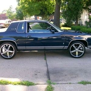 Meet your Posher, Jerrell